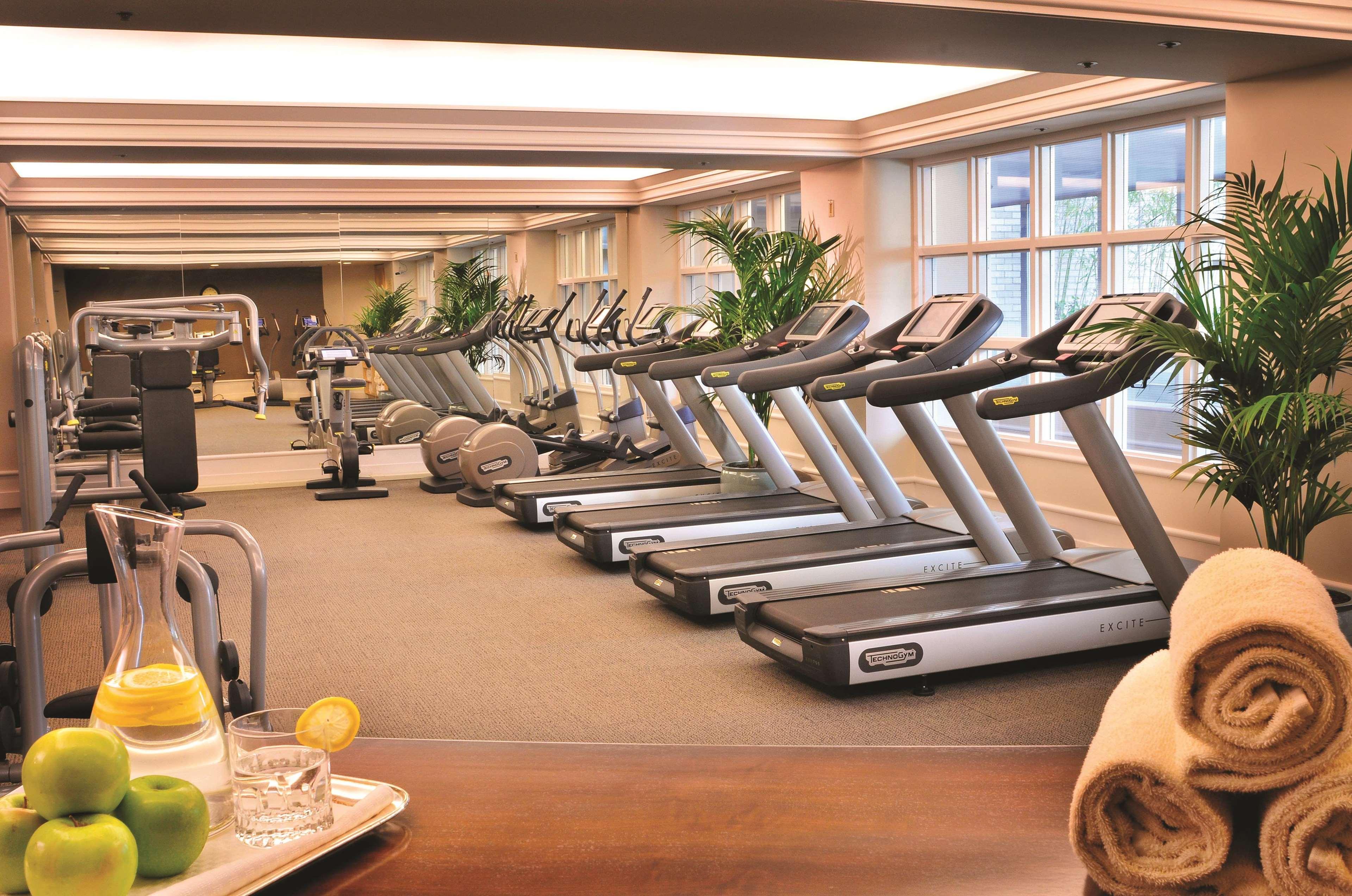 Fairmont Hotel Vancouver Zařízení fotografie The gym at the hotel
