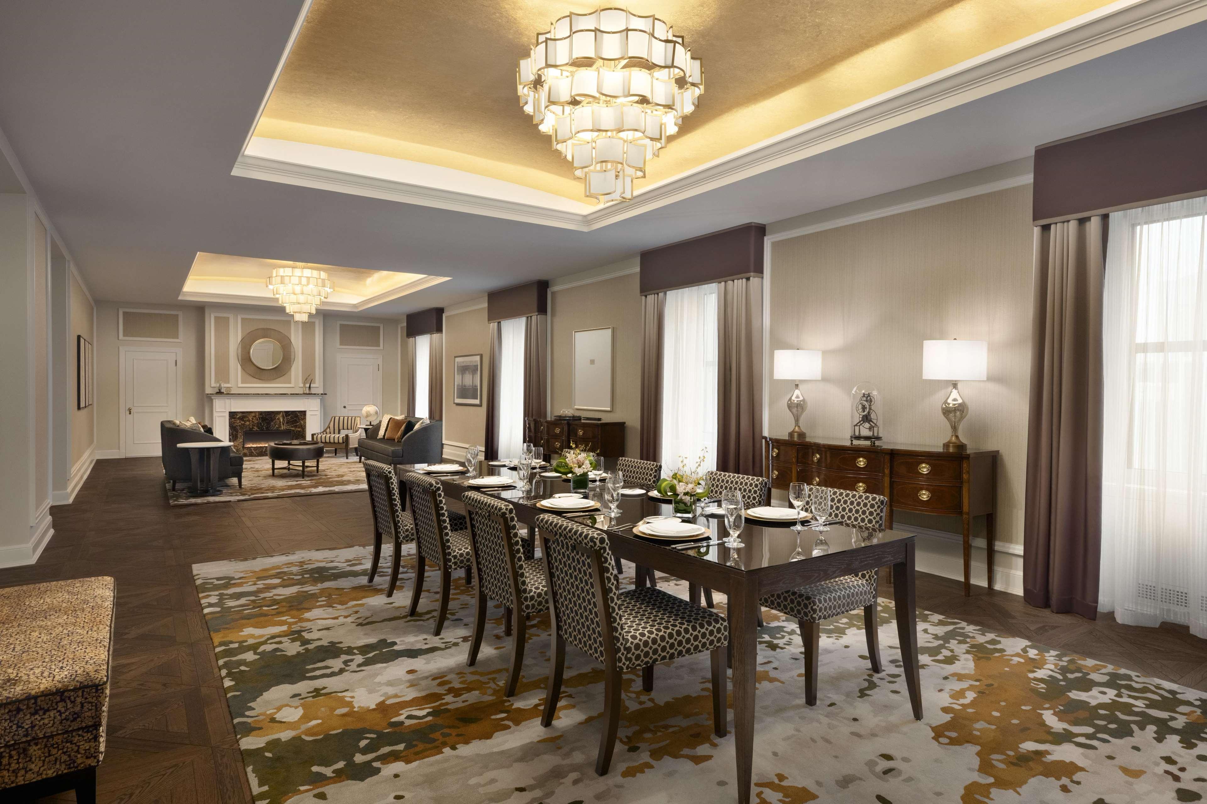 Fairmont Hotel Vancouver Exteriér fotografie The dining room